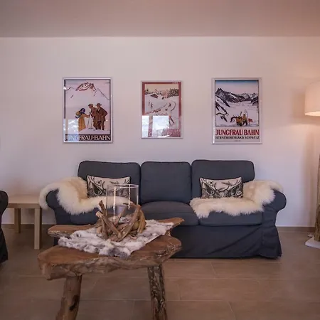 Roossi-huus 1 Apartman